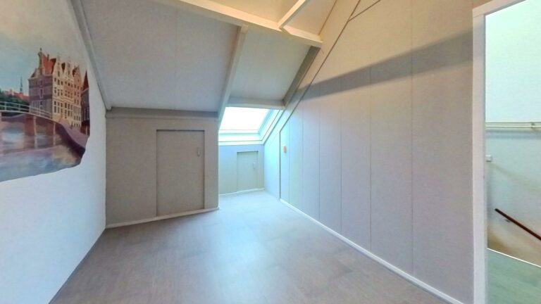 Woning-in-Hillegom-Bedroom 3