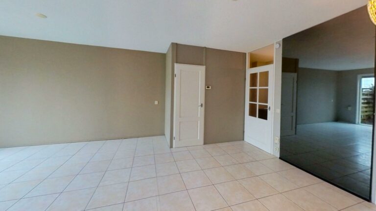 Woning-in-Hillegom-Living-Room 1