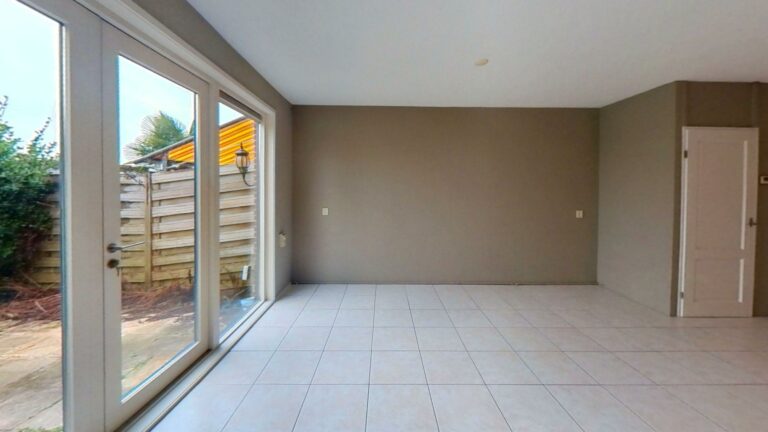 Woning-in-Hillegom-Living-Room 2